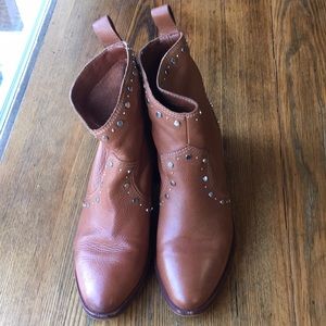 Dolce Vita Tobin Studded Brown Leather Bootie 8.5